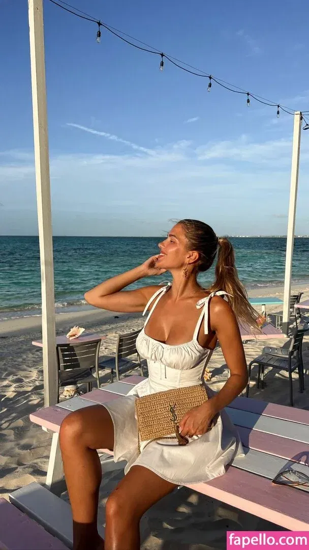 Kara Del Toro Onlyfans Photo Gallery 