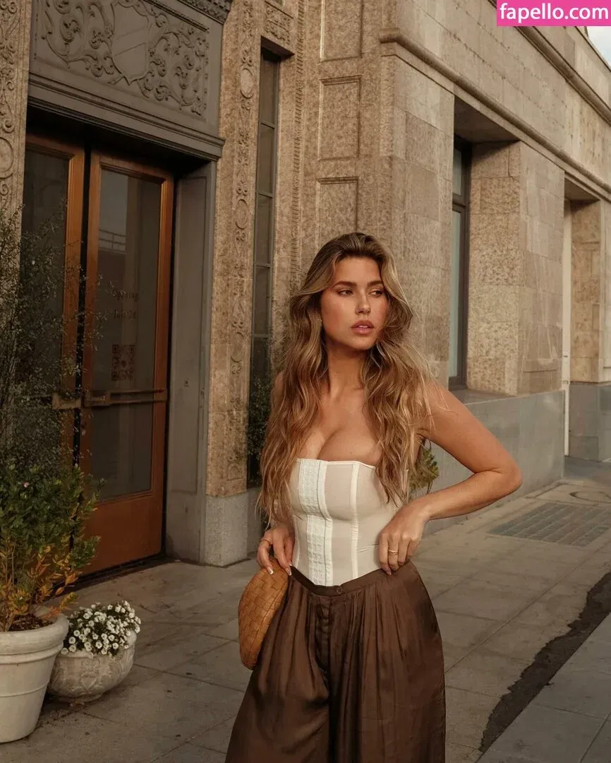 Kara Del Toro Onlyfans Photo Gallery 