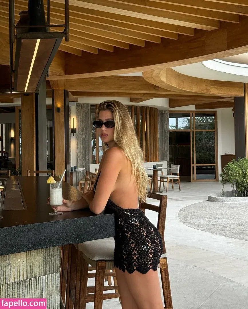 Kara Del Toro Onlyfans Photo Gallery 