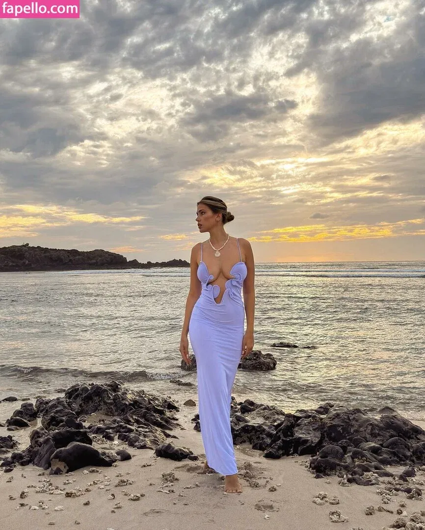 Kara Del Toro Onlyfans Photo Gallery 