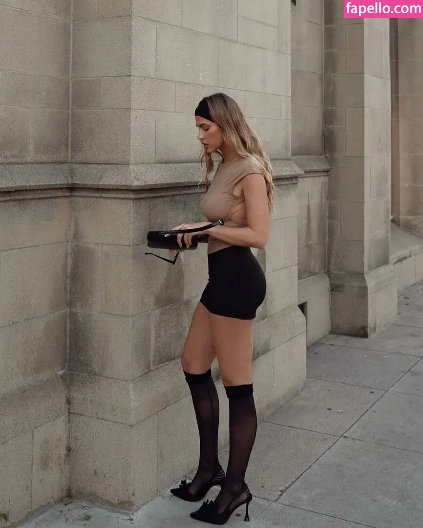 Kara Del Toro Onlyfans Photo Gallery 