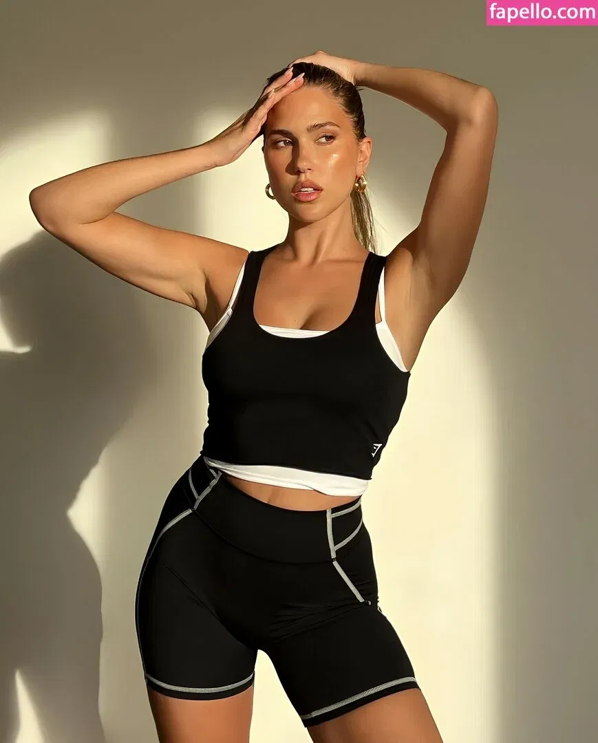 Kara Del Toro Onlyfans Photo Gallery 