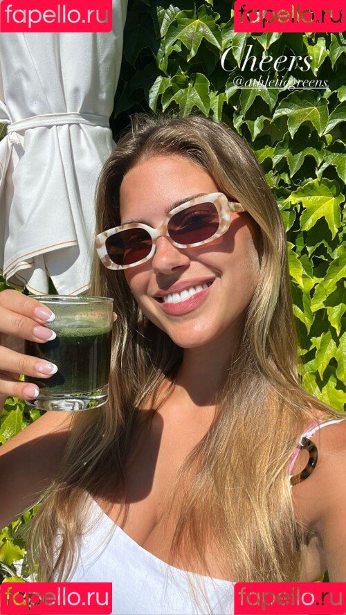 Kara Del Toro Onlyfans Photo Gallery 