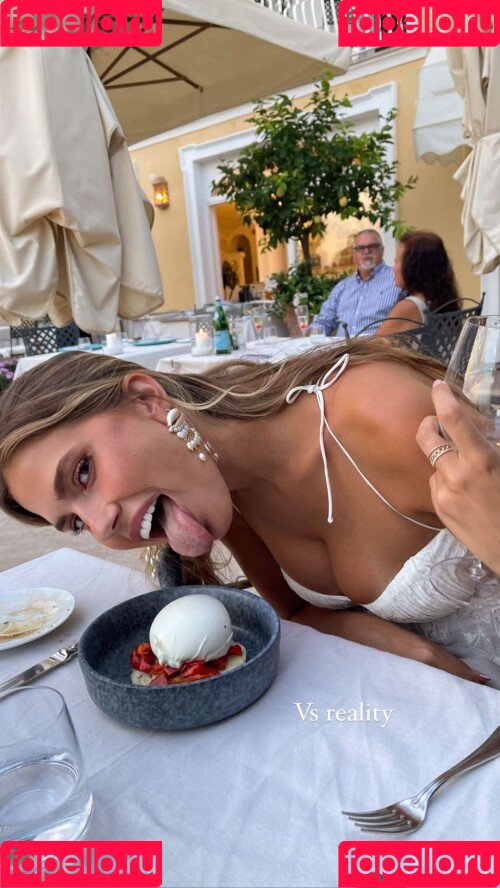 Kara Del Toro Onlyfans Photo Gallery 