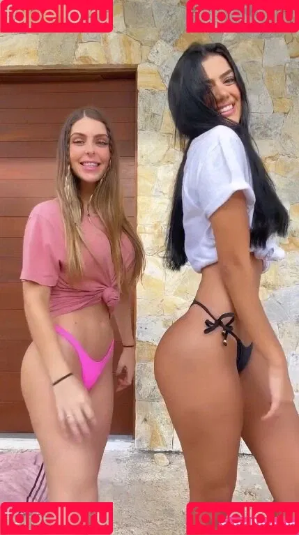 Victoria Medeiros Onlyfans Photo Gallery 