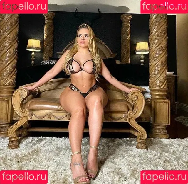 Miss Petzak Onlyfans Photo Gallery 