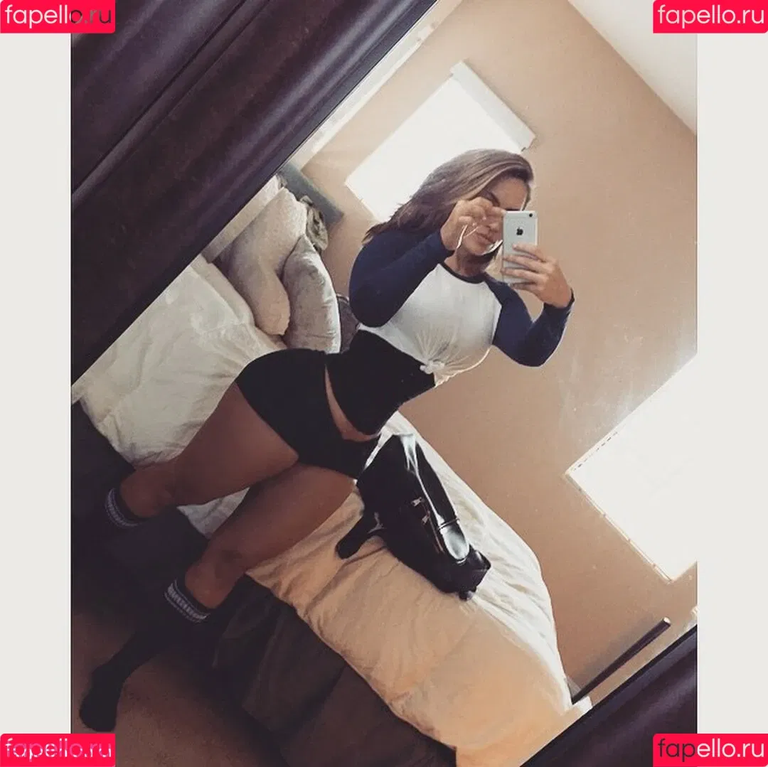 Miss Petzak Onlyfans Photo Gallery 