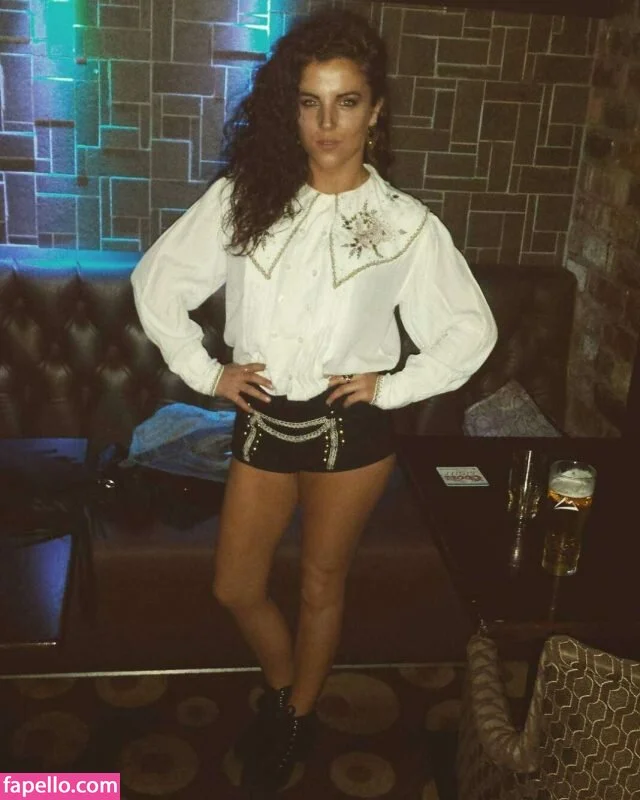 Jamie-Lee O'Donnell Onlyfans Photo Gallery 