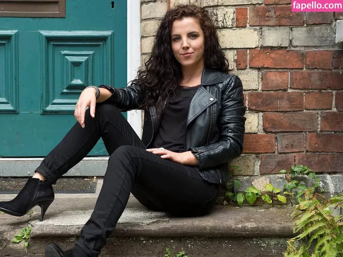 Jamie-Lee O'Donnell Onlyfans Photo Gallery 