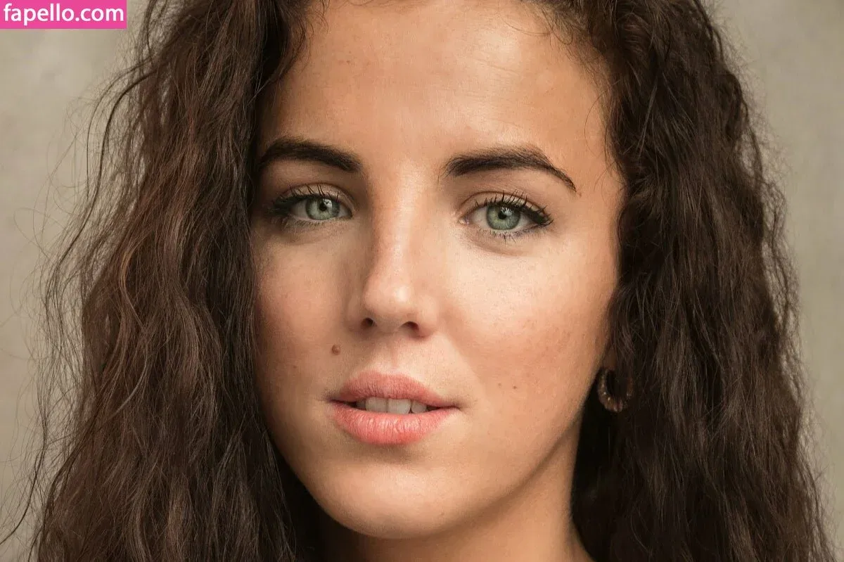 Jamie-Lee O'Donnell Onlyfans Photo Gallery 