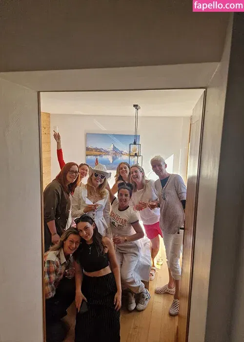 Jamie-Lee O'Donnell Onlyfans Photo Gallery 