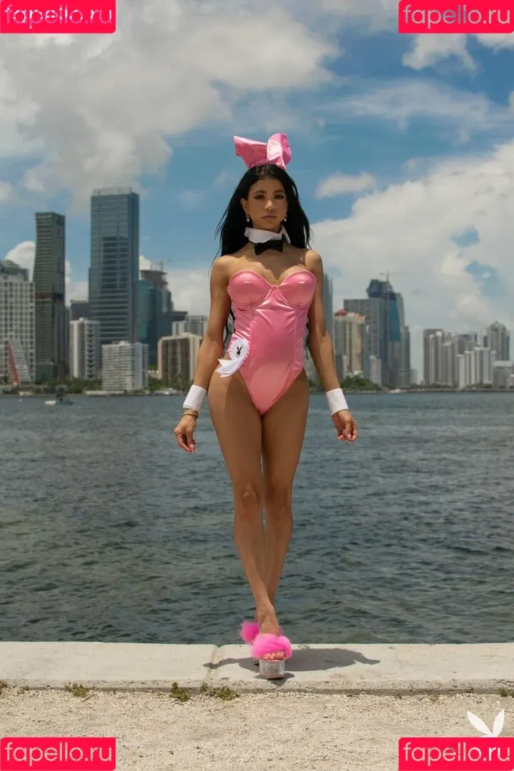 Veronica Rodriguez Onlyfans Photo Gallery 