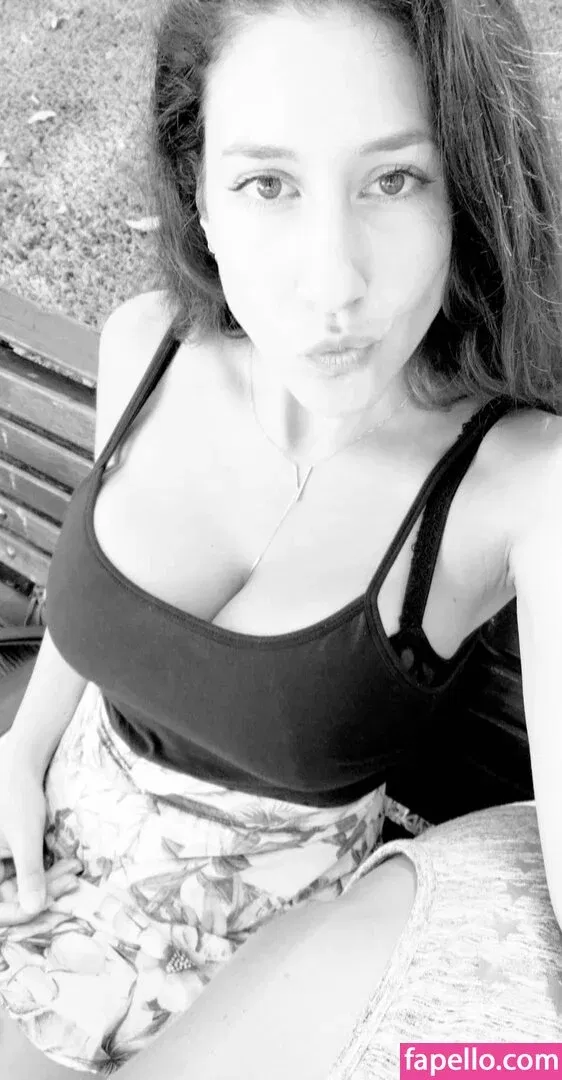 Hadar Simon Onlyfans Photo Gallery 