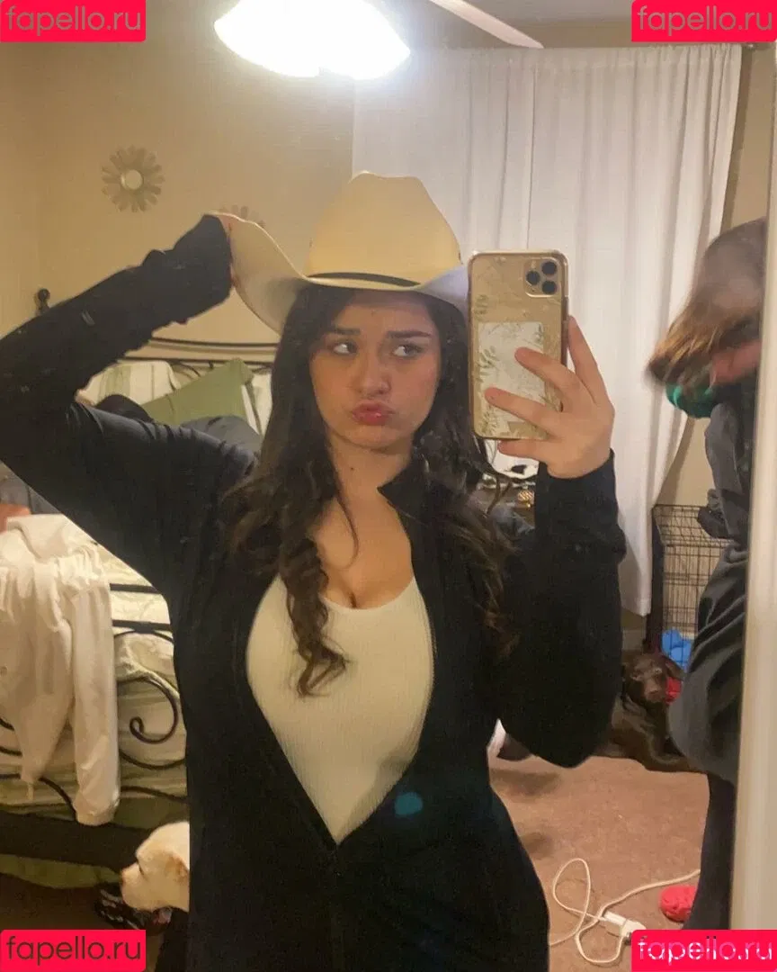 Valerie Onlyfans Photo Gallery 
