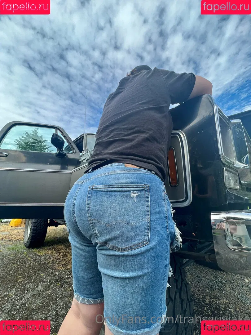 transguyjake Onlyfans Photo Gallery 