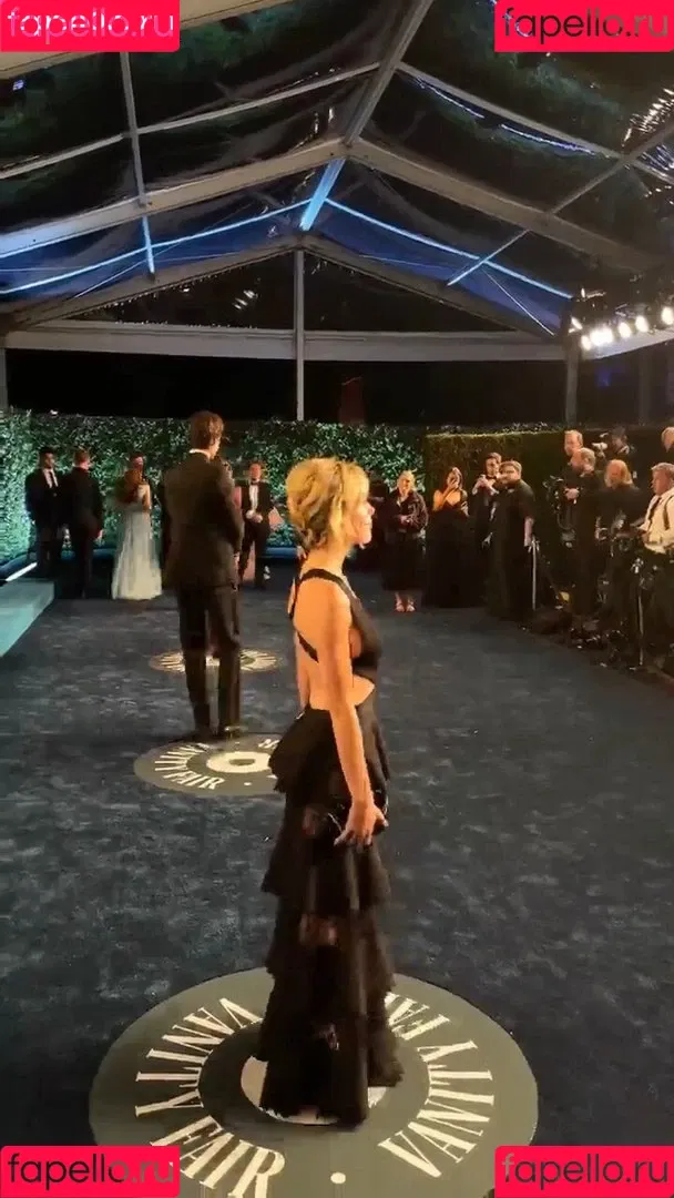 Kiernan Shipka Onlyfans Photo Gallery 