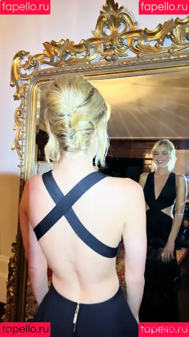 Kiernan Shipka Onlyfans Photo Gallery 