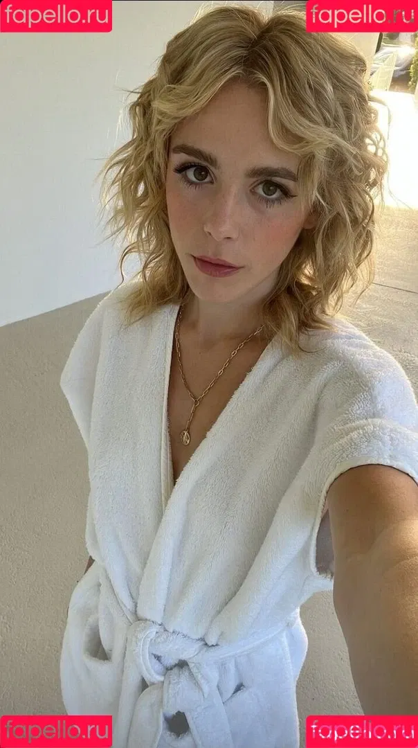 Kiernan Shipka Onlyfans Photo Gallery 