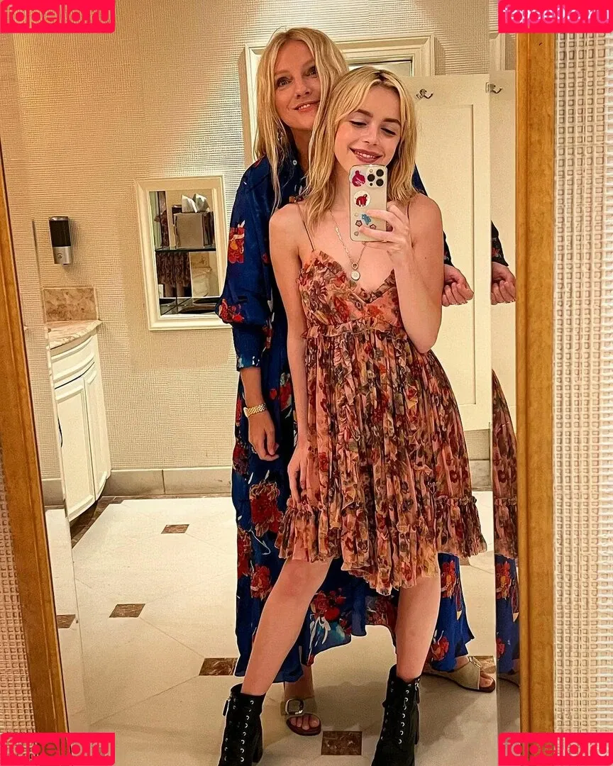Kiernan Shipka Onlyfans Photo Gallery 