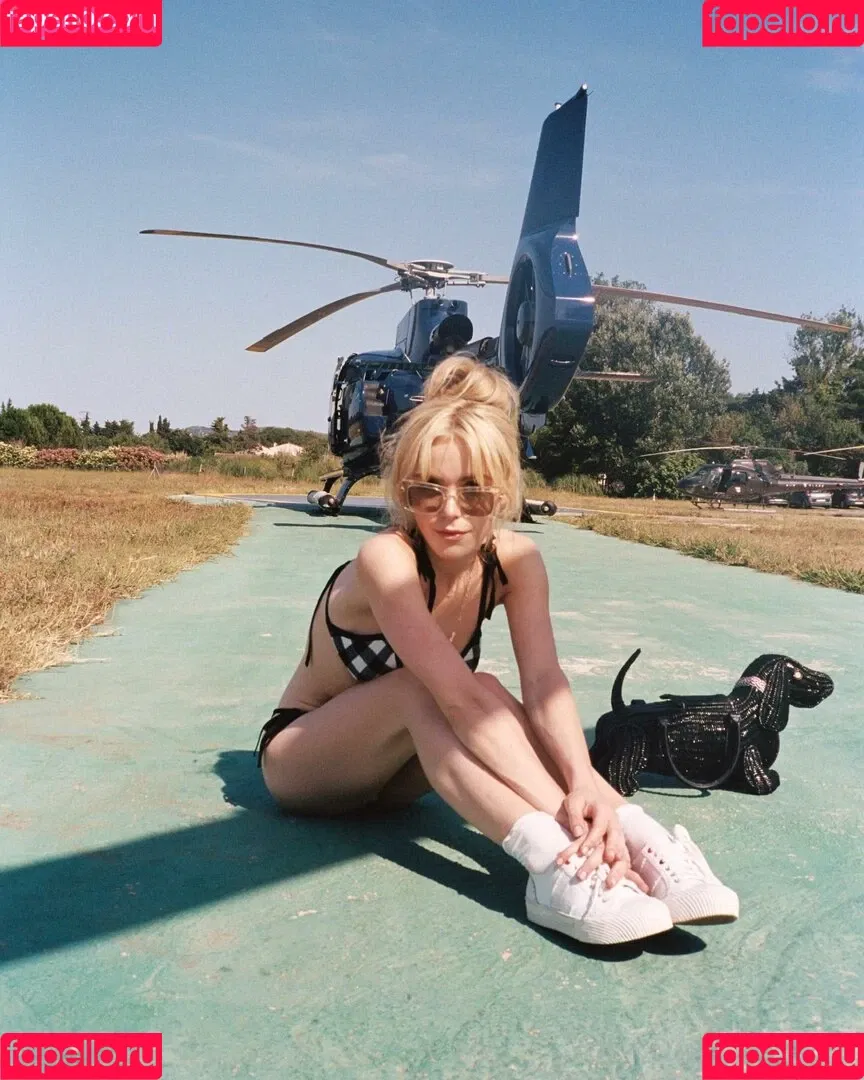 Kiernan Shipka Onlyfans Photo Gallery 