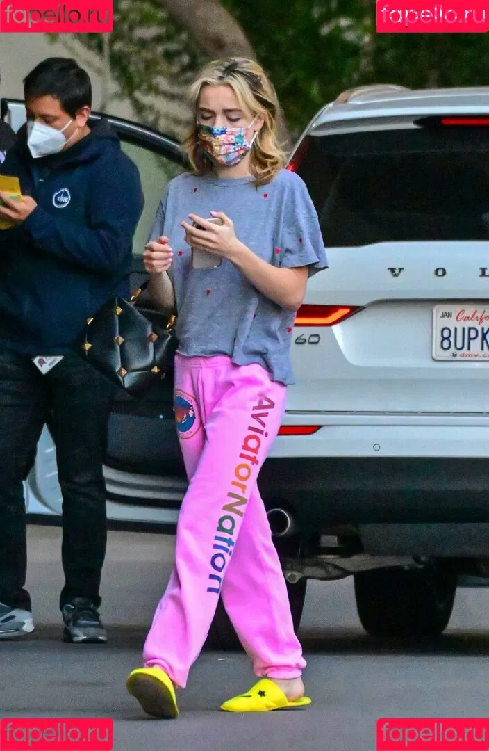 Kiernan Shipka Onlyfans Photo Gallery 