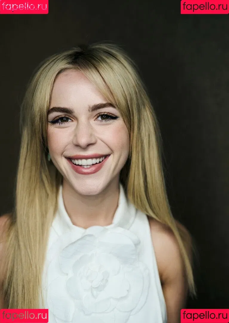 Kiernan Shipka Onlyfans Photo Gallery 