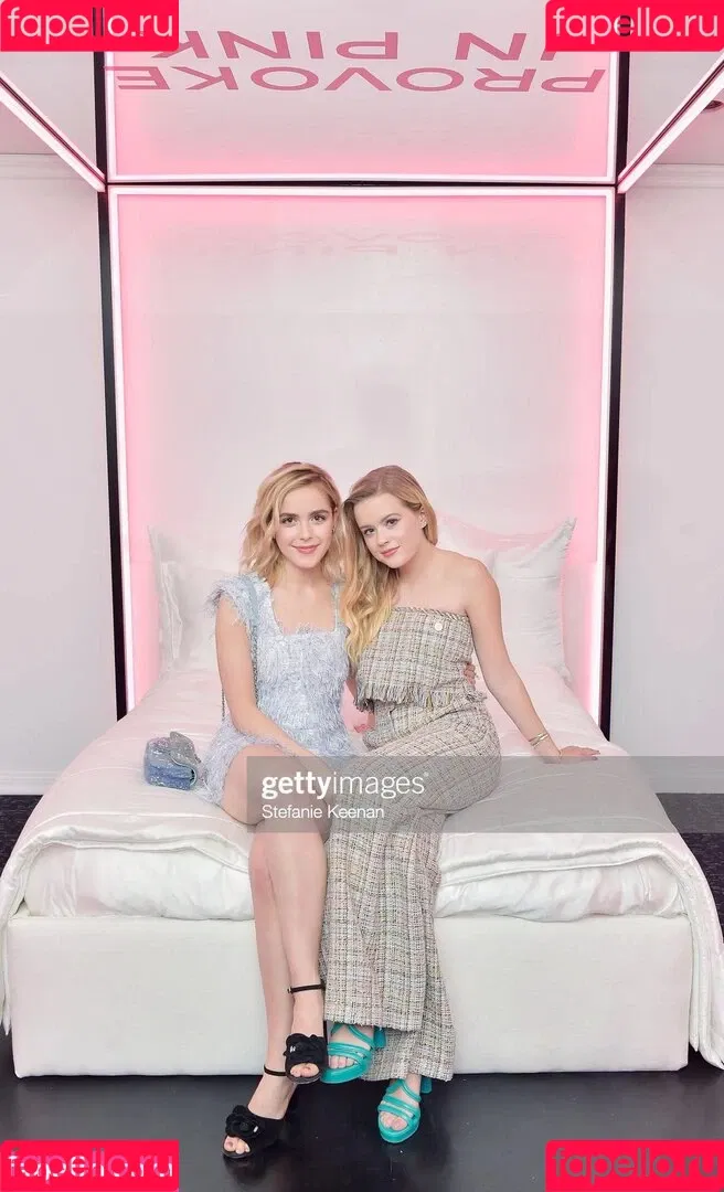 Kiernan Shipka Onlyfans Photo Gallery 