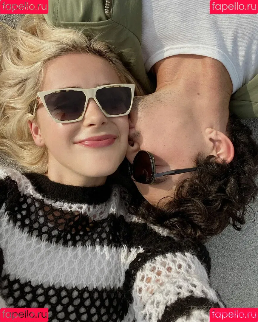 Kiernan Shipka Onlyfans Photo Gallery 