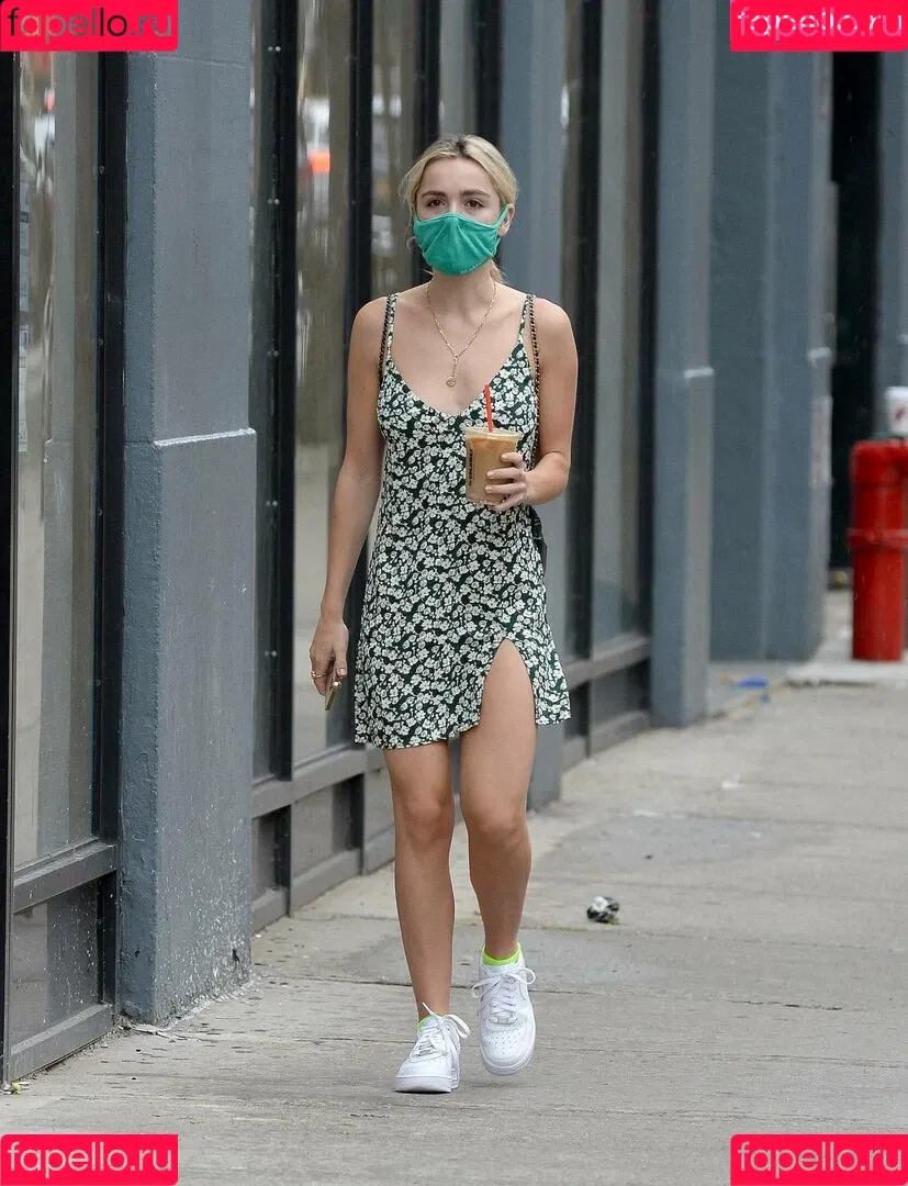 Kiernan Shipka Onlyfans Photo Gallery 