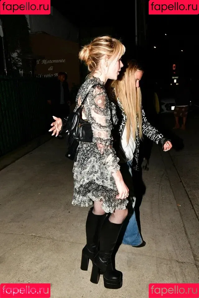 Kiernan Shipka Onlyfans Photo Gallery 