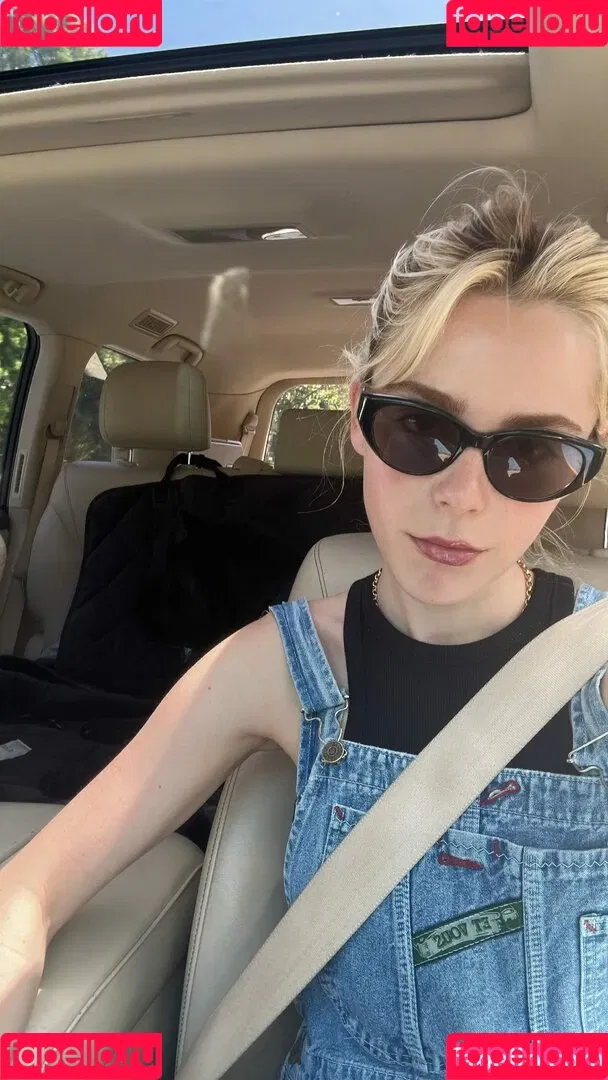 Kiernan Shipka Onlyfans Photo Gallery 