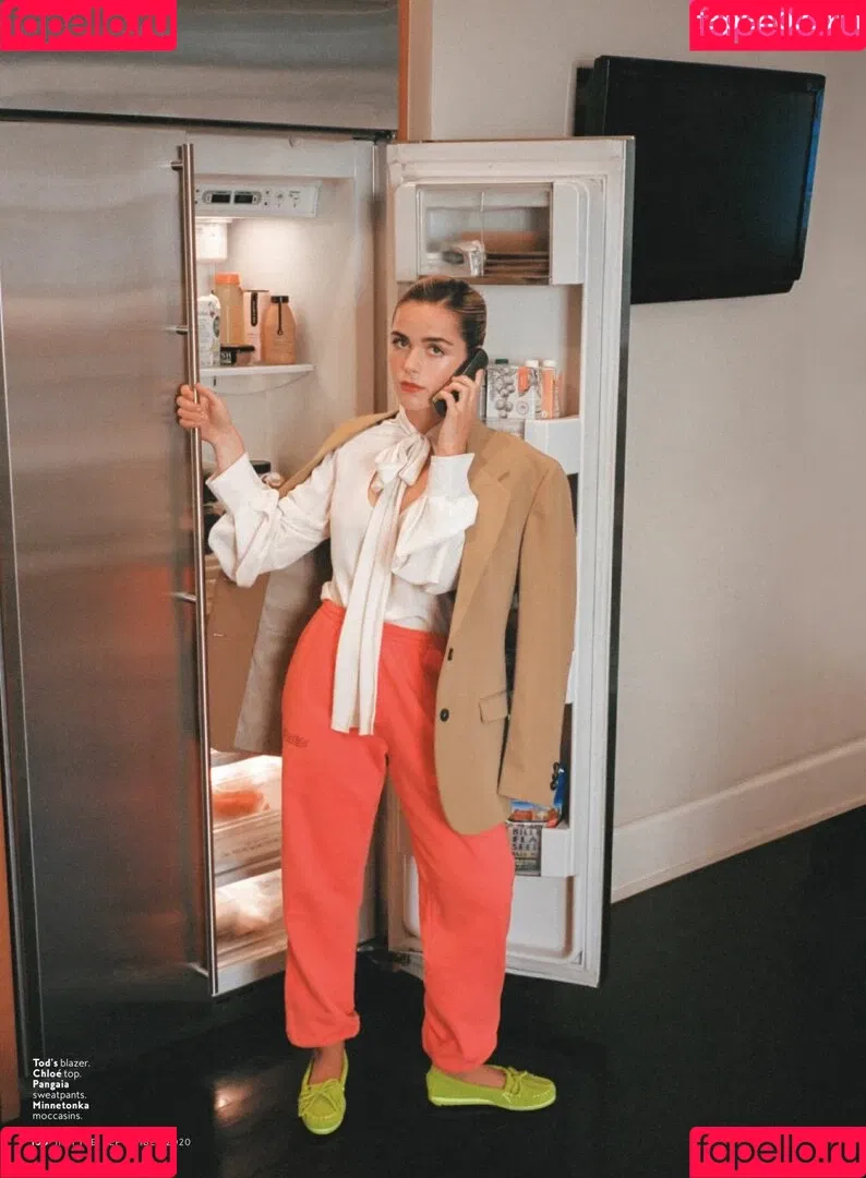 Kiernan Shipka Onlyfans Photo Gallery 