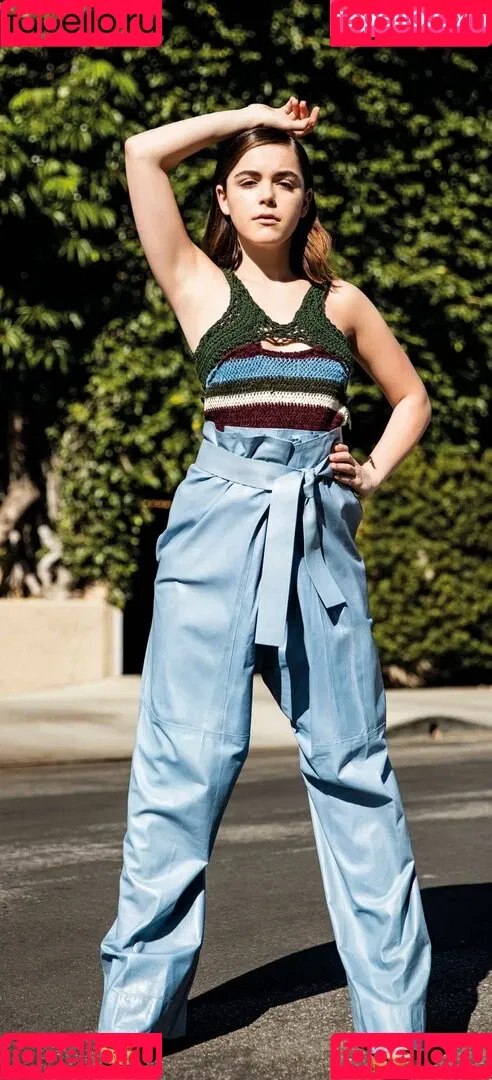 Kiernan Shipka Onlyfans Photo Gallery 