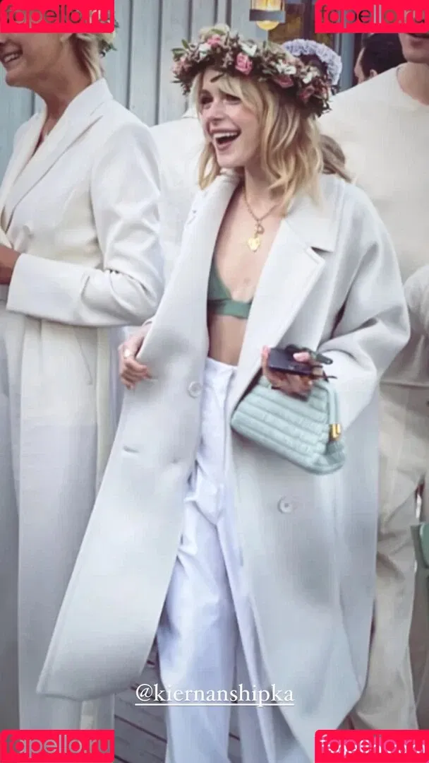 Kiernan Shipka Onlyfans Photo Gallery 