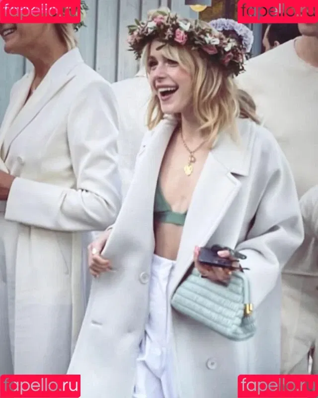 Kiernan Shipka Onlyfans Photo Gallery 