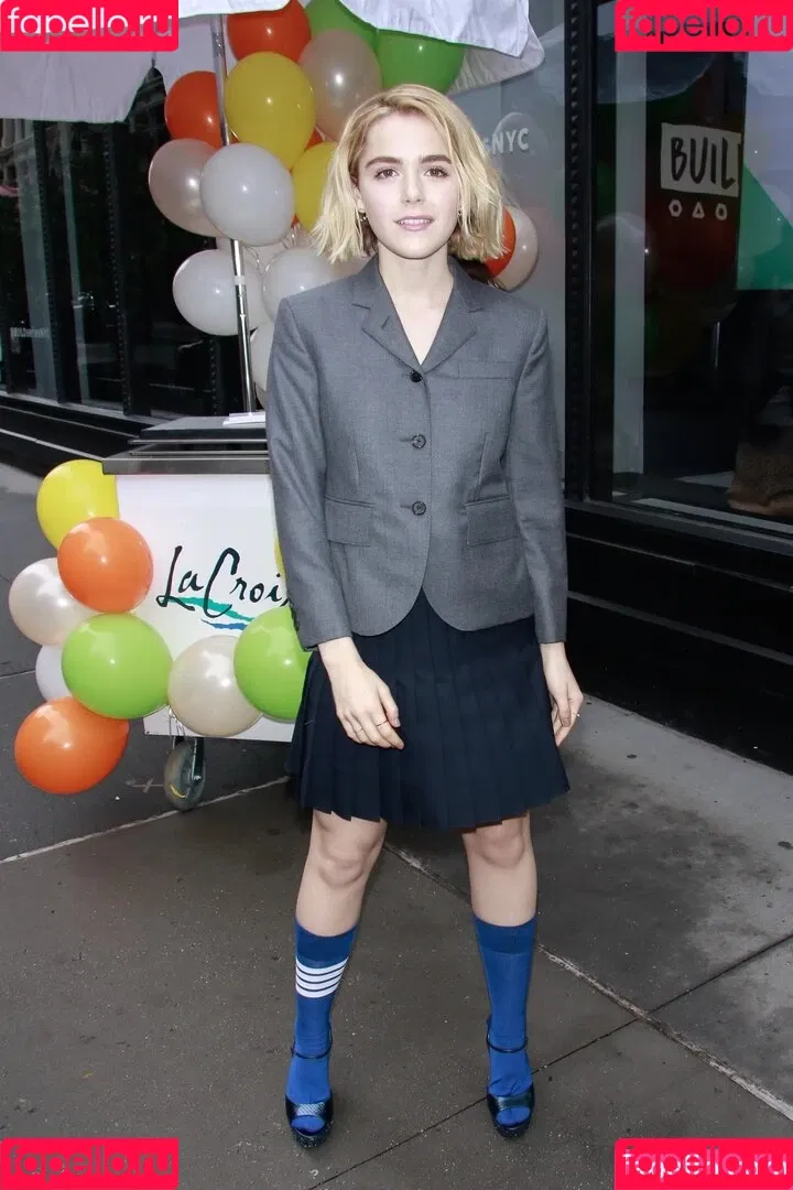 Kiernan Shipka Onlyfans Photo Gallery 