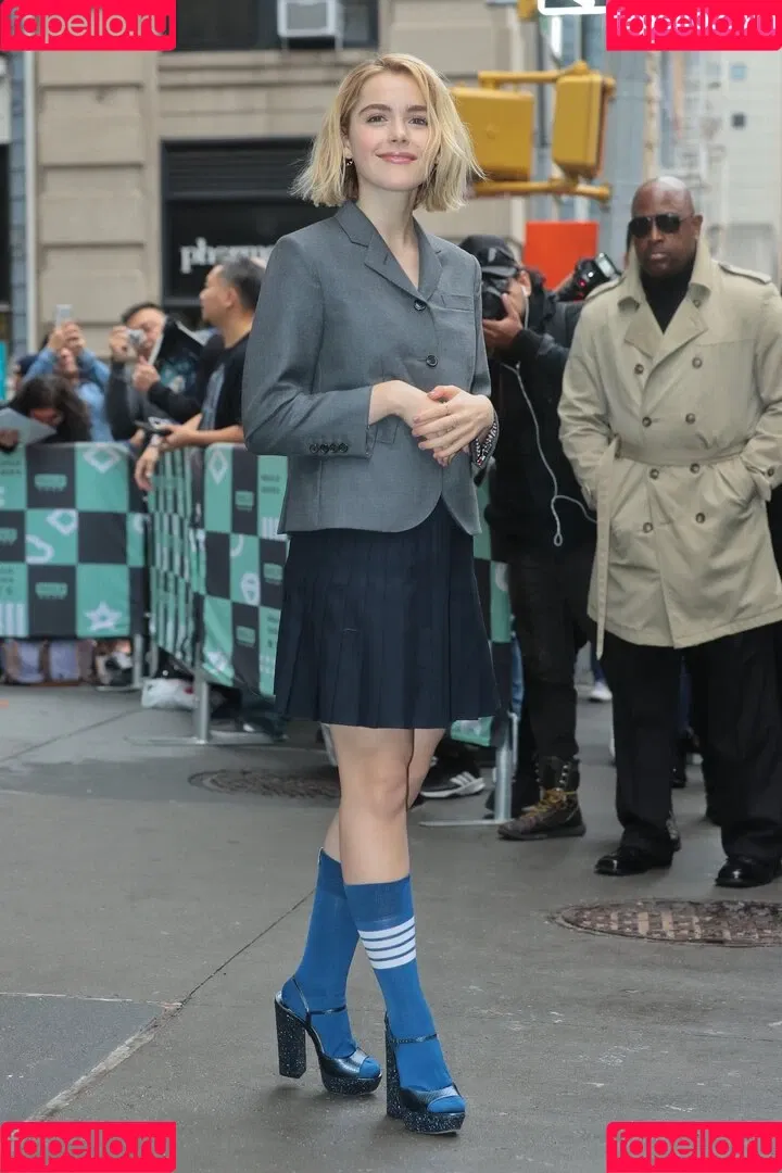 Kiernan Shipka Onlyfans Photo Gallery 