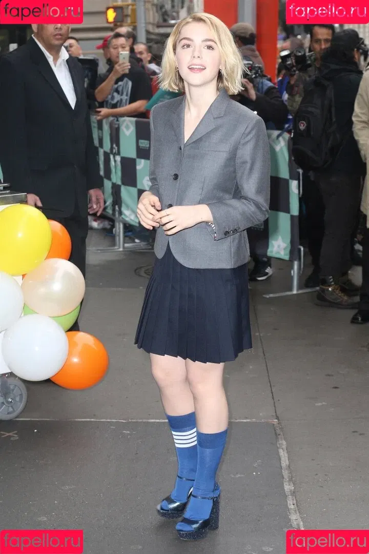 Kiernan Shipka Onlyfans Photo Gallery 