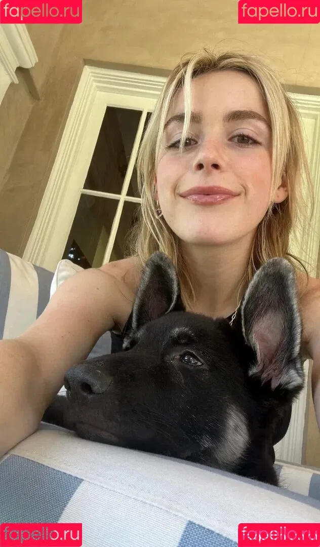 Kiernan Shipka Onlyfans Photo Gallery 