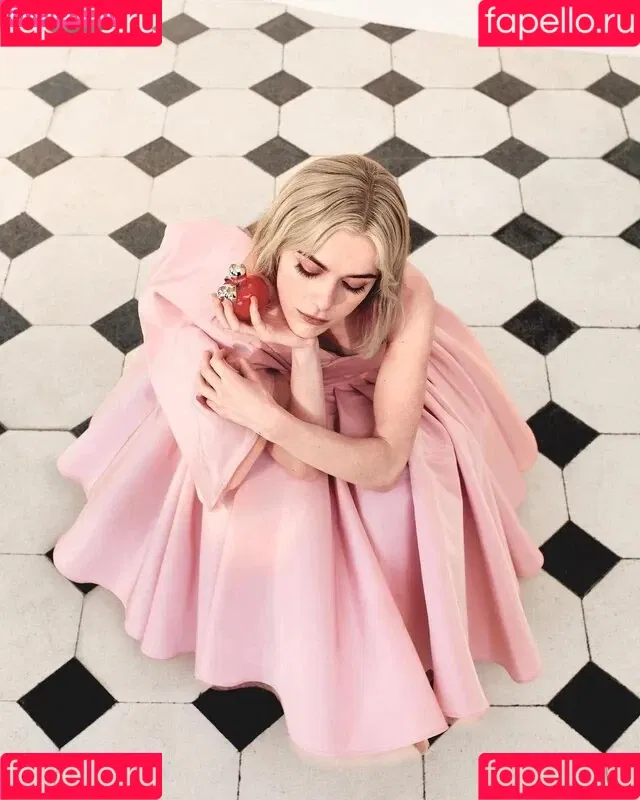 Kiernan Shipka Onlyfans Photo Gallery 