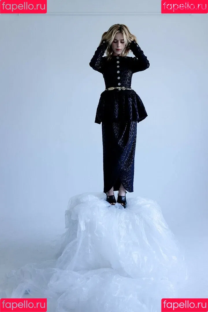 Kiernan Shipka Onlyfans Photo Gallery 