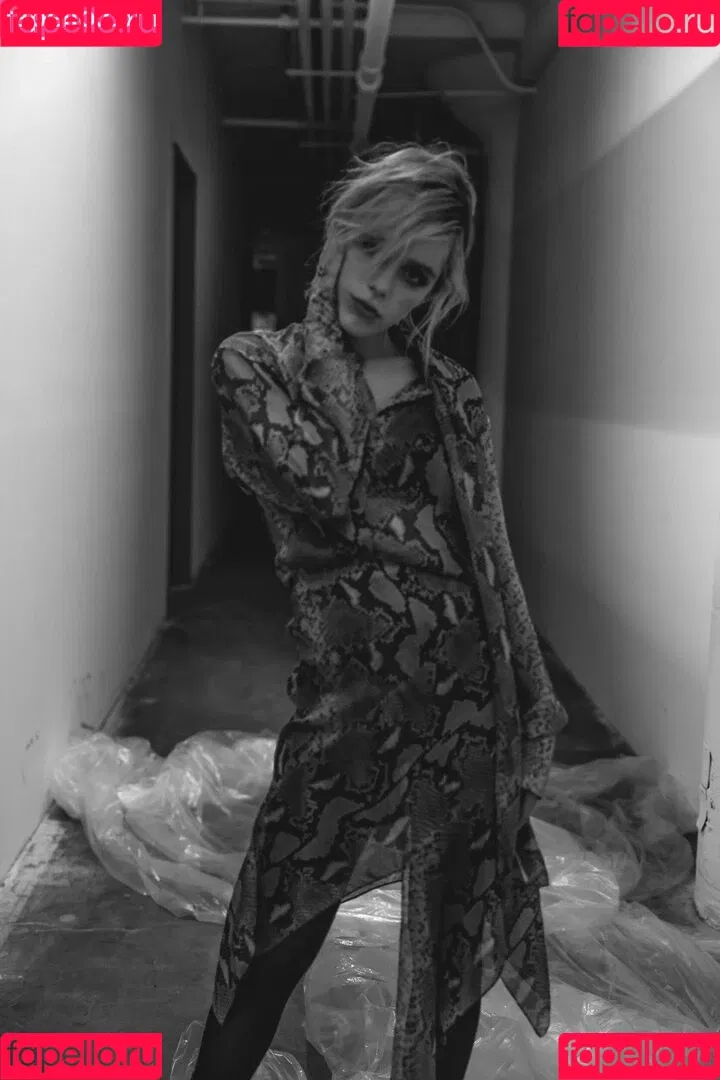 Kiernan Shipka Onlyfans Photo Gallery 
