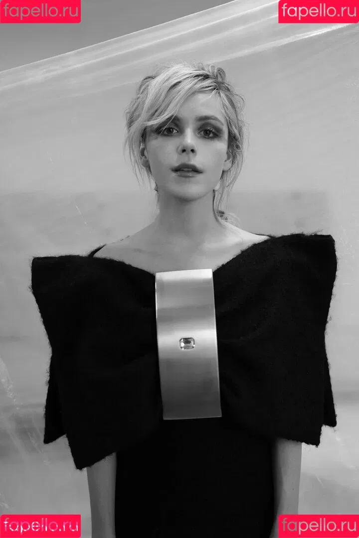 Kiernan Shipka Onlyfans Photo Gallery 