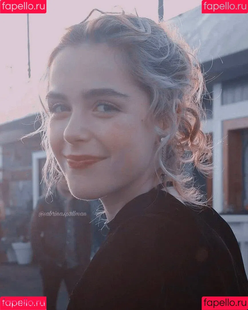 Kiernan Shipka Onlyfans Photo Gallery 