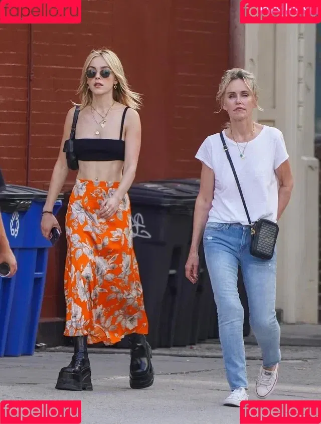 Kiernan Shipka Onlyfans Photo Gallery 
