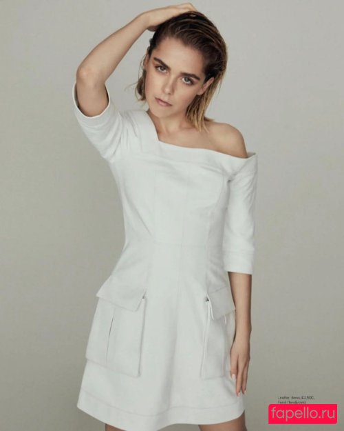 Kiernan Shipka Nude Onlyfans Photo 36