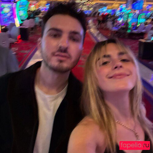 Kiernan Shipka Nude Onlyfans Photo 35