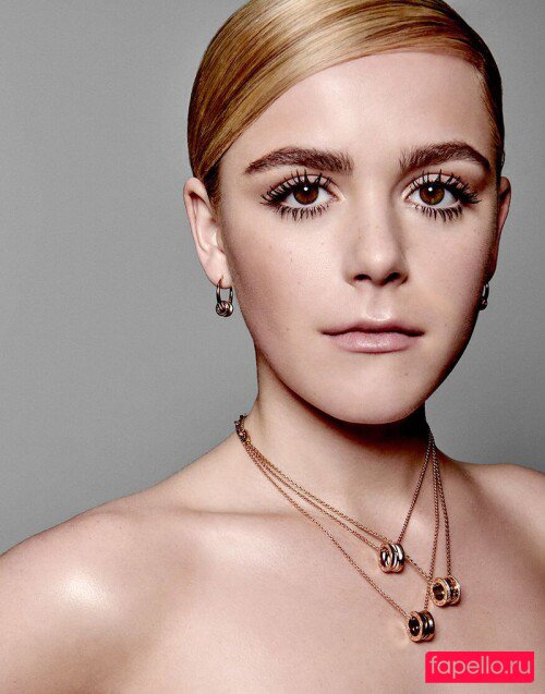 Kiernan Shipka Nude Onlyfans Photo 19