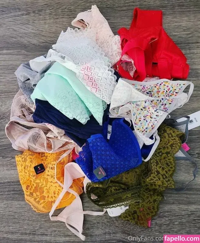 DaniAshley Onlyfans Photo Gallery 