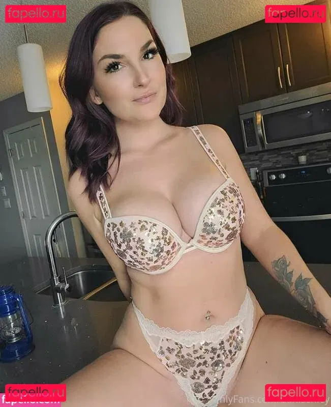 DaniAshley Onlyfans Photo Gallery 